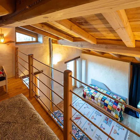 Meira Carlevara Chalet *