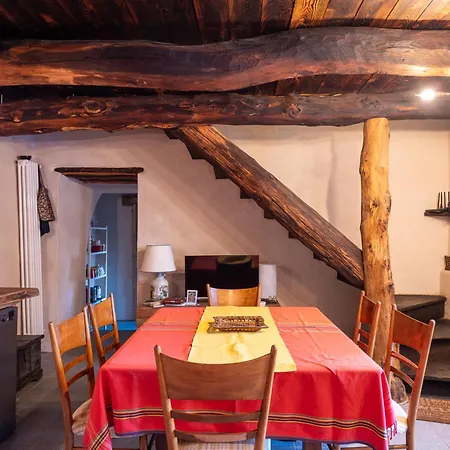Meira Carlevara Chalet San Maurizio Canavese